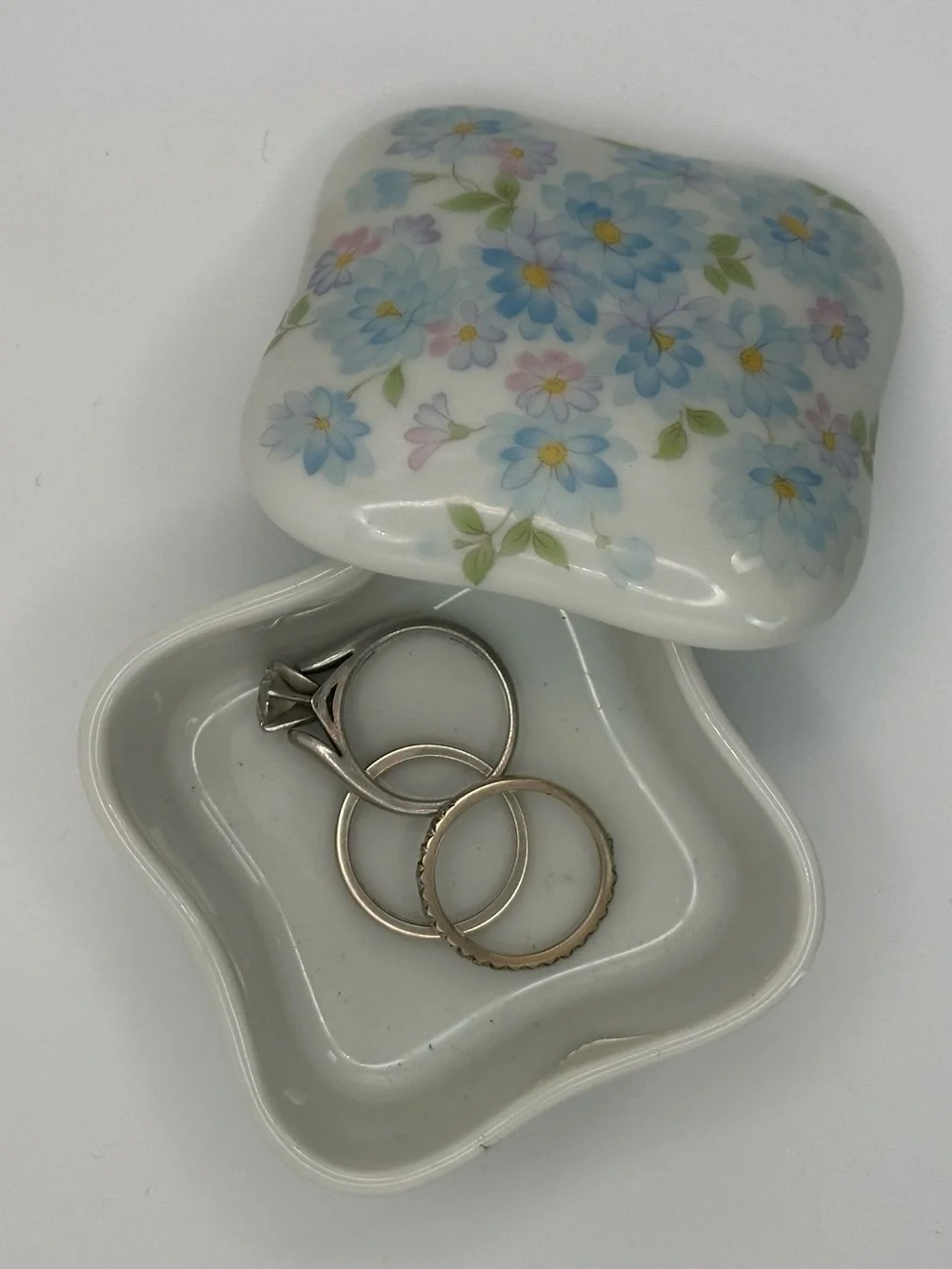 Vintage Pastelle San Francisco Floral Trinket Box Takahashi Japan